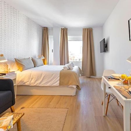 New Suite Reformada Con Excelente Ubicacion Siviglia Esterno foto