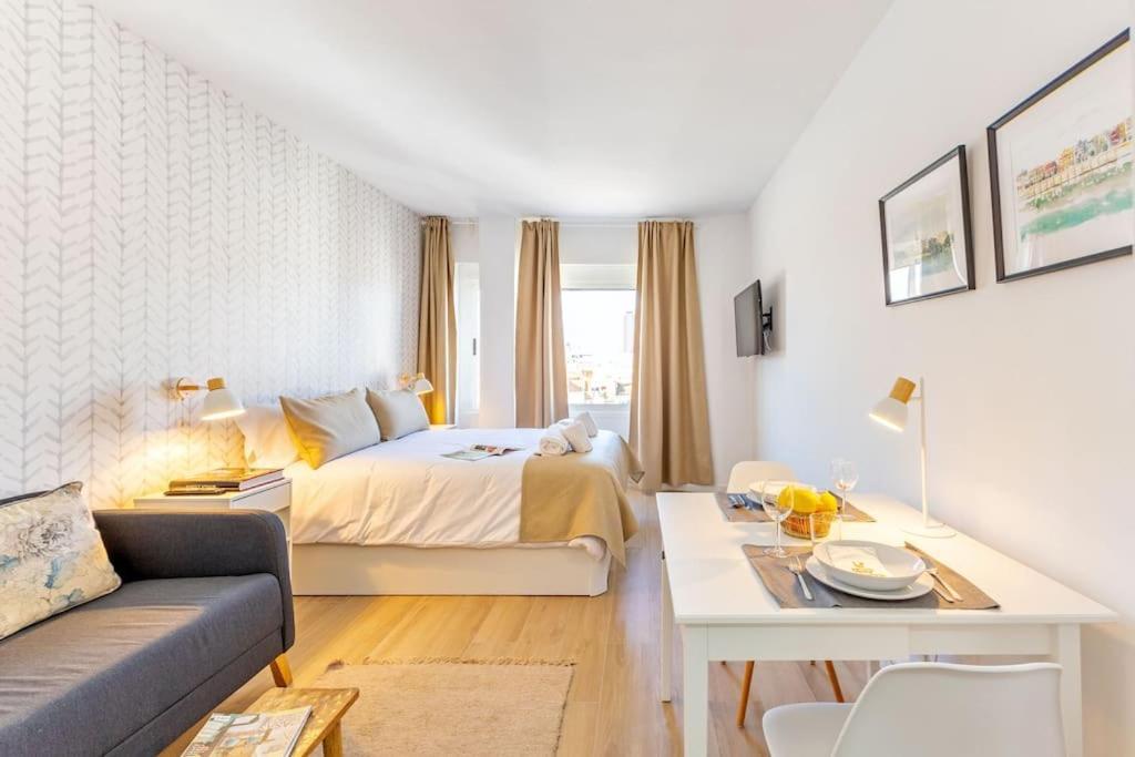 New Suite Reformada Con Excelente Ubicacion Siviglia Esterno foto