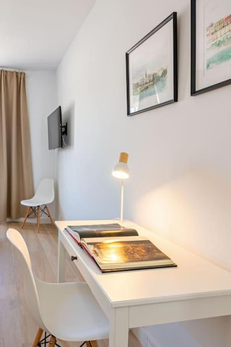 New Suite Reformada Con Excelente Ubicacion Siviglia Esterno foto
